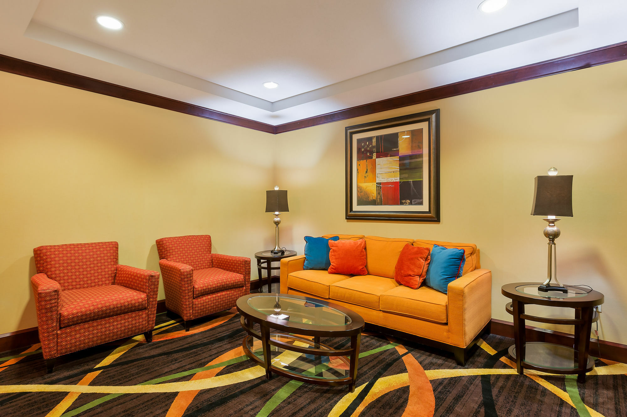 Holiday Inn Express Hotel & Suites Salina By Ihg Exterior foto